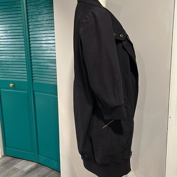 Tulle NWOT Navy Blue long utility jacket with floral lining 3/4 sleeve - small - Picture 5 of 10